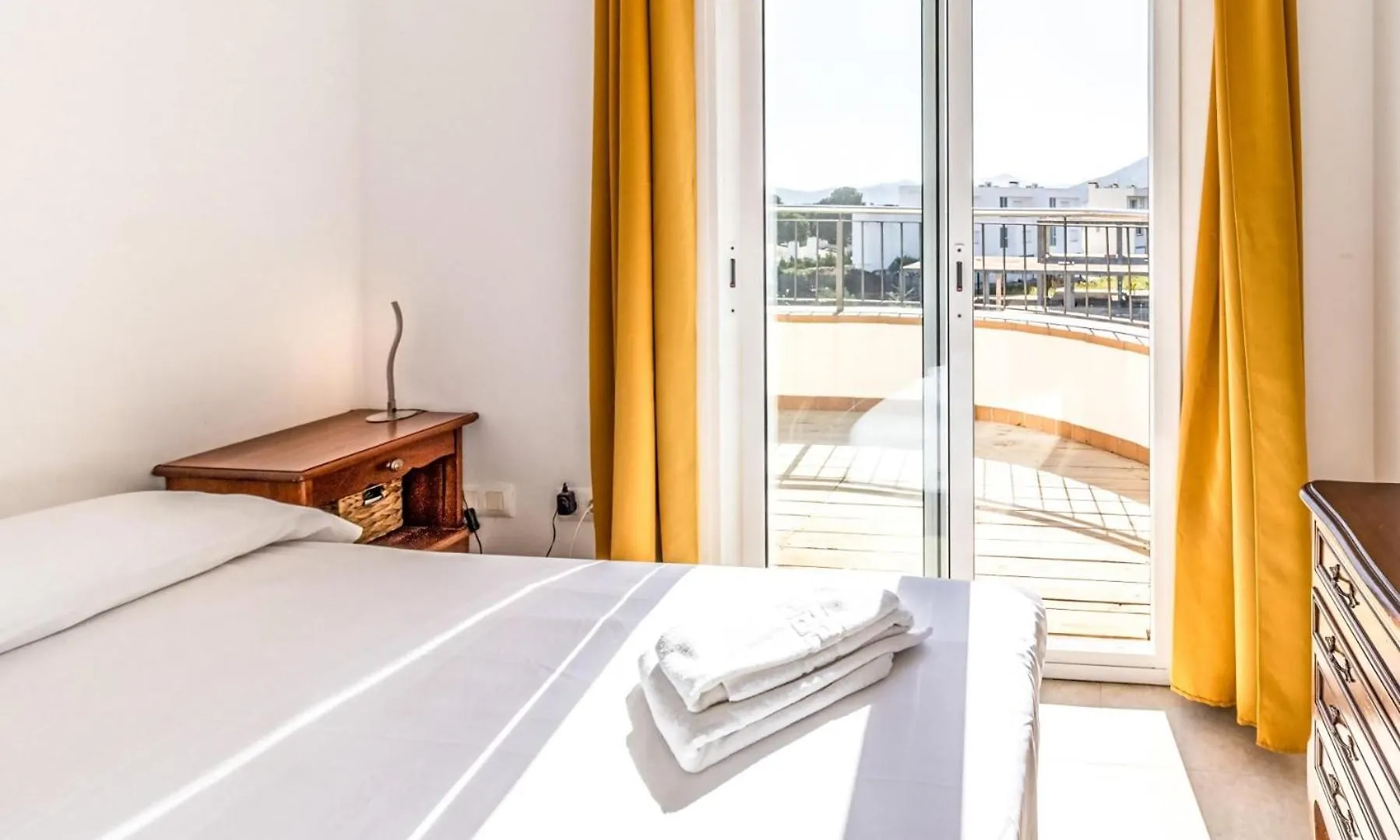 Sant Genis 192 Atico Con Terraza Y Vistas Apartment Llanca 0*,