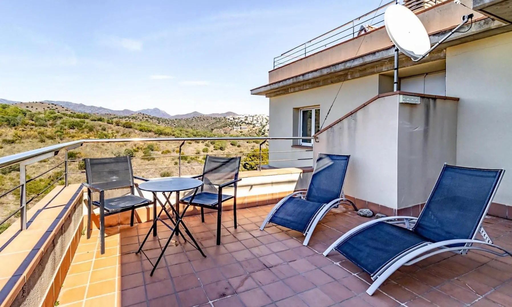 Sant Genis 192 Atico Con Terraza Y Vistas Apartment Llanca