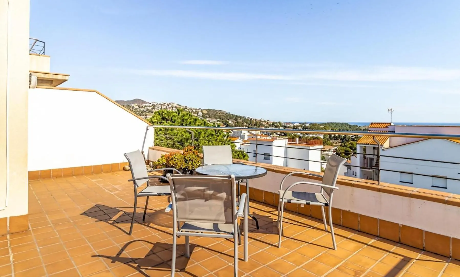 Sant Genis 192 Atico Con Terraza Y Vistas Apartment Llanca