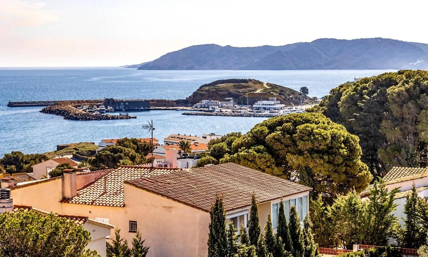 Sant Genis 192 Atico Con Terraza Y Vistas Apartment Llanca Spain